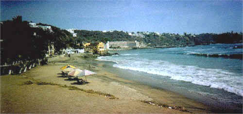 Playa Santiago in sunny Manzanillo, Mexico