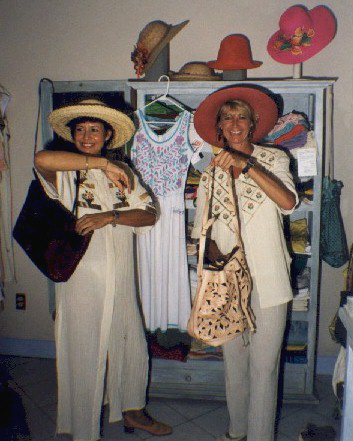 Purses, belts, hats, embroidery and more in Manzanillo's Maria Cumbe'